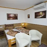 Familia Guest house