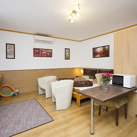 Familia Guest house