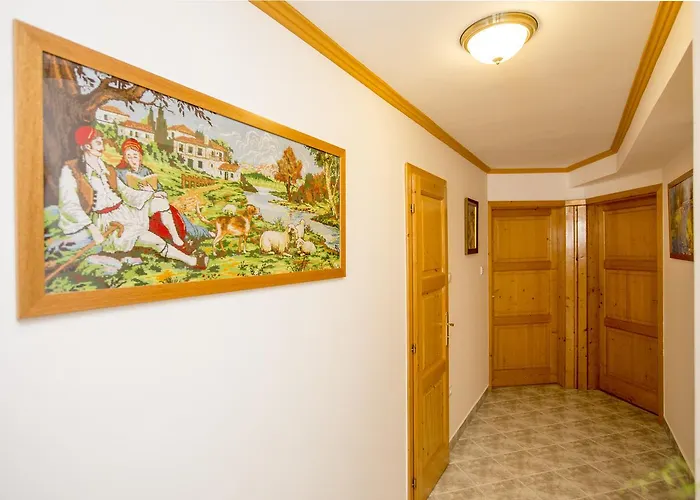 ゲストハウス ファミリア